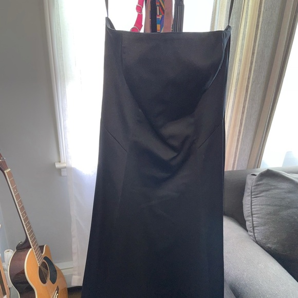 Beautiful black gown size 4 ABS - Picture 1 of 6